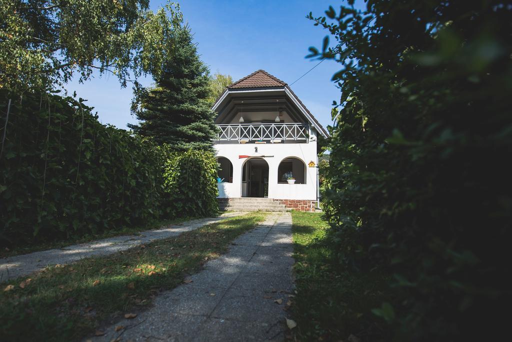 Csonakos Haz / The Boat House Villa Badacsonyors Bagian luar foto